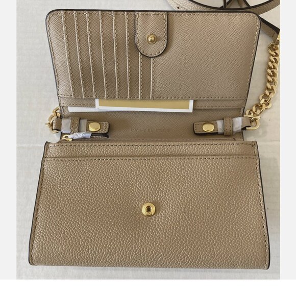 New Michael Kors Jet Set Travel Medium Phone Crossbody Pebble Leather Bisque - Picture 6 of 7